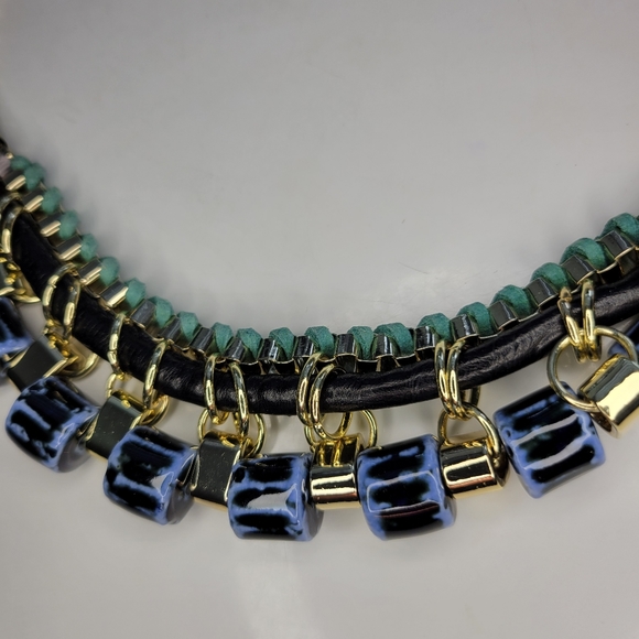 Saks Fifth Avenue Chunky Necklace NWT - Picture 4 of 7